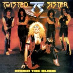 UNDER THE BLADE RE-ISSUE + READING 82 (CD+DVD DIGI)