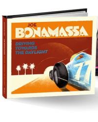 DRIVING TOWARDS THE DAYLIGHT LTD. EDIT. (DIGI-BOOK)